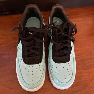 Nike Women's Sneakers - Black and Teal